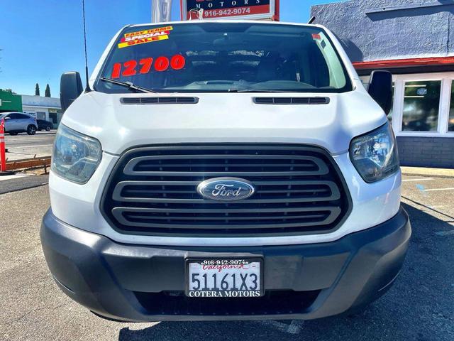 Photo of 2015 White Ford Transit-250