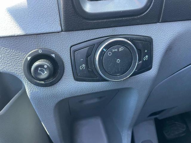 Photo of 2015 White Ford Transit-250