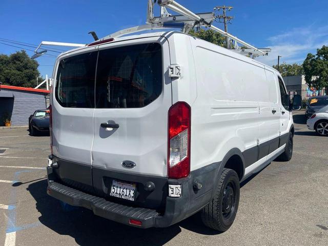 Photo of 2015 White Ford Transit-250