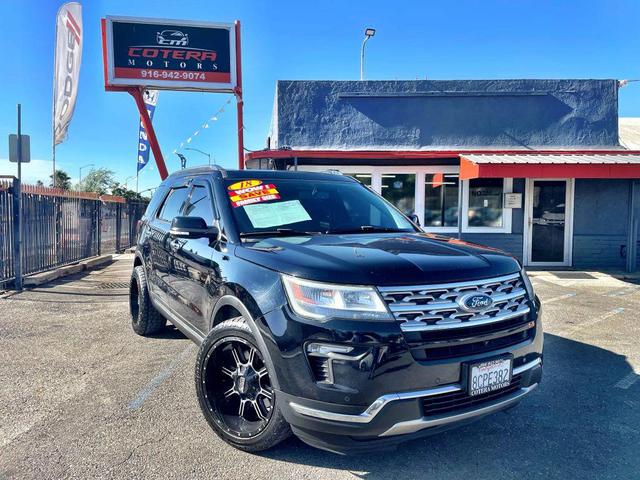 Photo of 2018 Black Ford Explorer