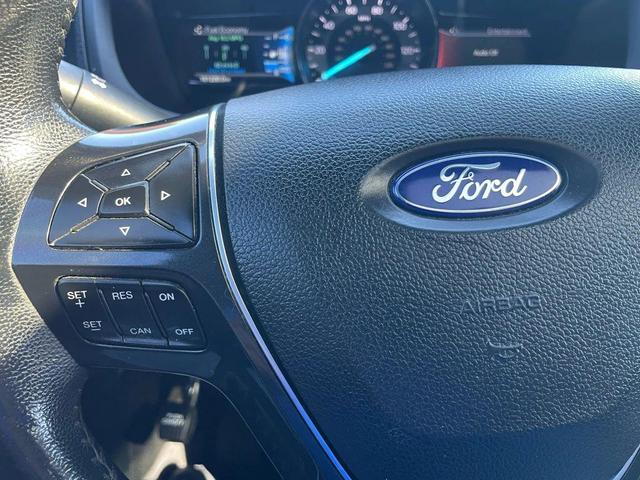 Photo of 2018 Black Ford Explorer