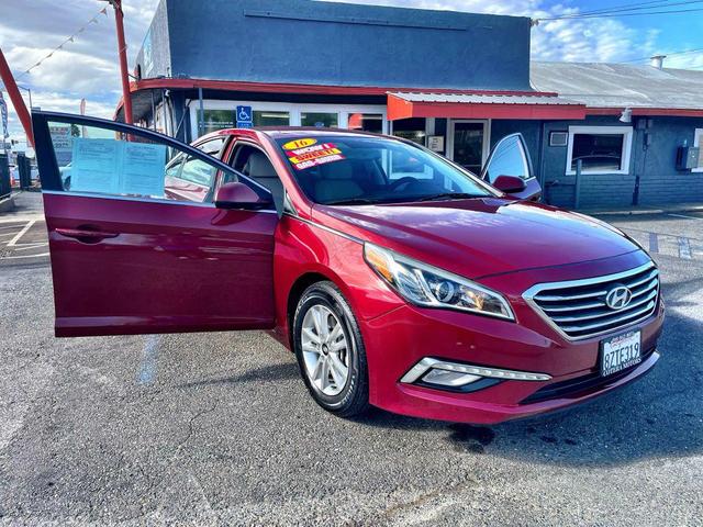 Photo of 2016 Red Hyundai SONATA