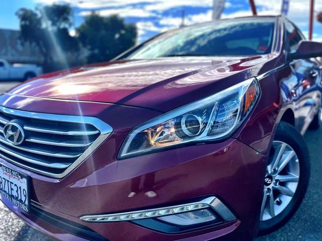Photo of 2016 Red Hyundai SONATA