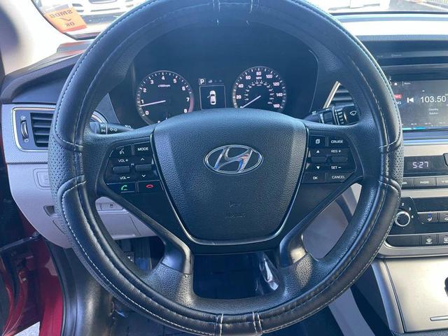 Photo of 2016 Red Hyundai SONATA