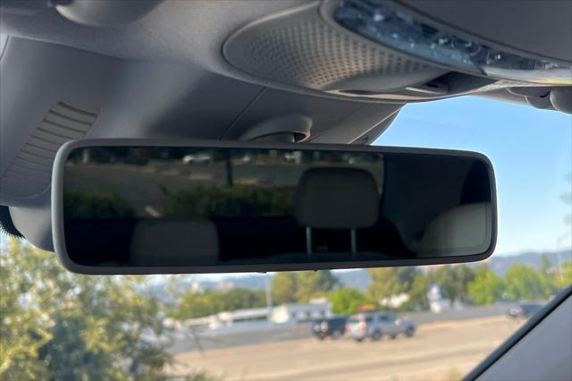Photo of 2018 designo Diamond White Mercedes-Benz E-Class