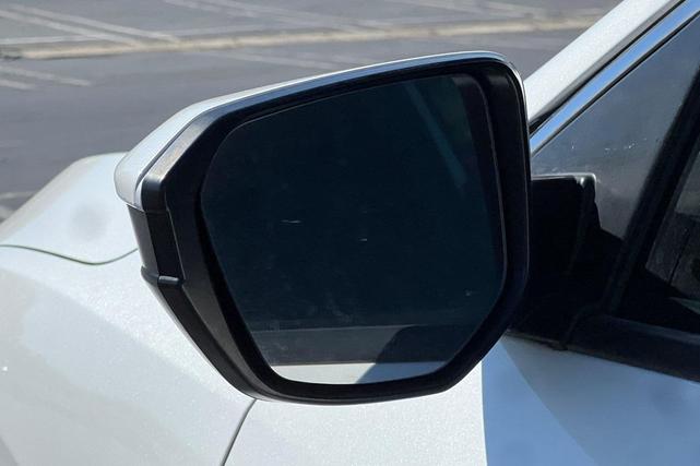 Photo of 2020 Platinum White Pearl Honda Civic