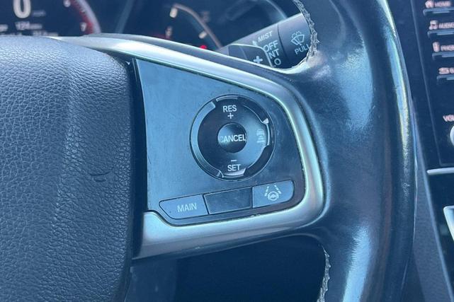 Photo of 2020 Platinum White Pearl Honda Civic