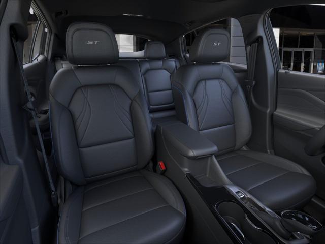 Photo of 2025 Summit White Buick Envista