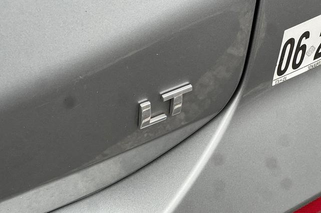 Photo of 2023 Sterling Gray Metallic Chevrolet Equinox
