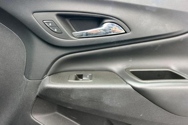 Photo of 2023 Sterling Gray Metallic Chevrolet Equinox