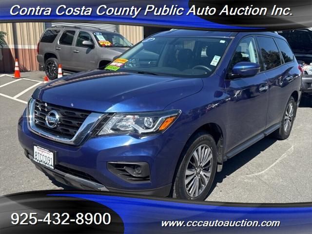 2017 Nissan Pathfinder