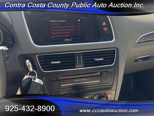 Photo of 2011 Meteor Gray Pearl Effect Audi Q5