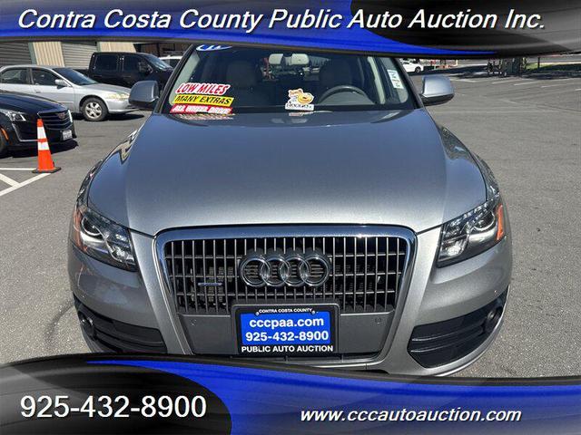 Photo of 2011 Meteor Gray Pearl Effect Audi Q5