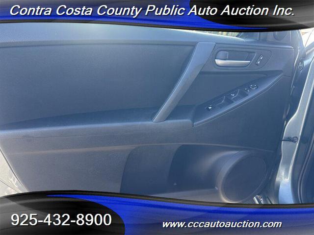 Photo of 2012 Indigo Lights Mica Mazda Mazda3