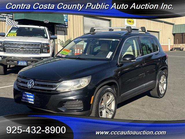 Photo of 2017 Deep Black Pearl Volkswagen Tiguan