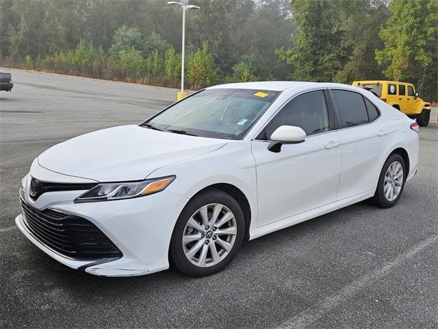 Photo of 2020 Super White Toyota Camry