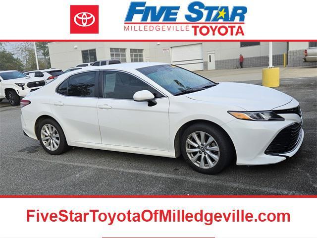 Photo of 2020 Super White Toyota Camry