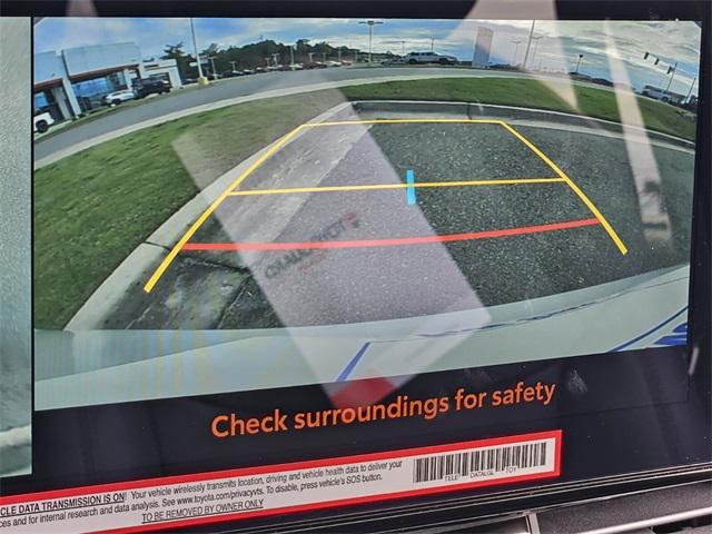 Photo of 2025 Wind Chill Pearl Toyota Sienna