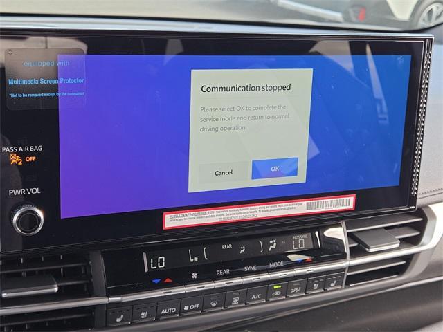Photo of 2025 Wind Chill Pearl Toyota Sienna