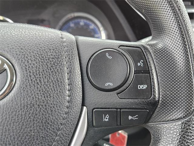 Photo of 2017 Blizzard Pearl Toyota Corolla