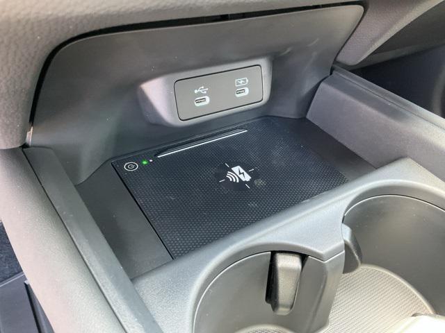 Photo of 2026 Milano Red Honda HR-V