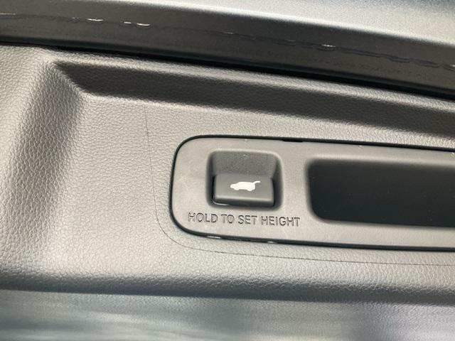 Photo of 2024 Gray Metallic Honda CR-V