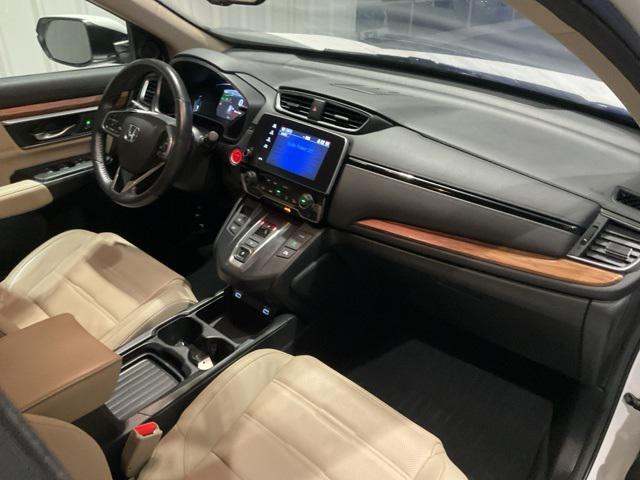 Photo of 2022 Platinum White Pearl Honda CR-V Hybrid