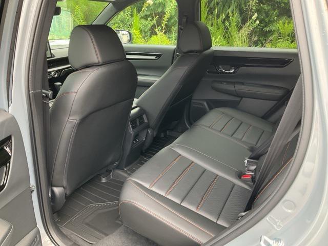 Photo of 2026 Urban Gray Pearl Honda CR-V Hybrid