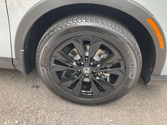 Photo of 2026 Urban Gray Pearl Honda CR-V Hybrid