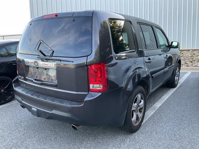 Photo of 2014 Modern Steel Honda Pilot