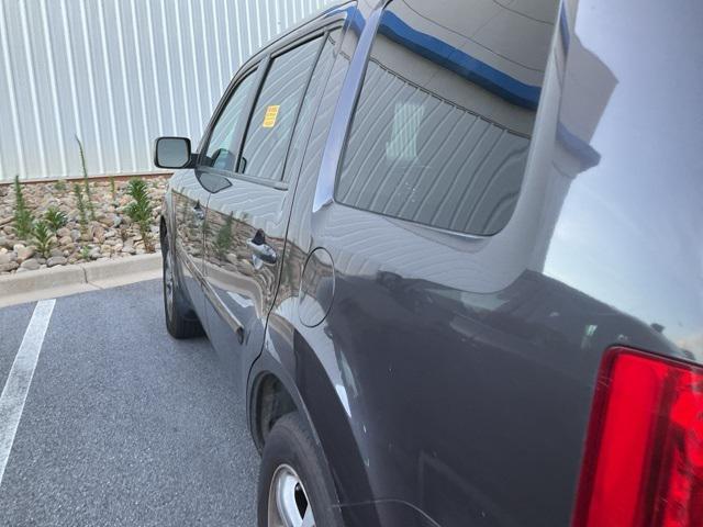 Photo of 2014 Modern Steel Honda Pilot