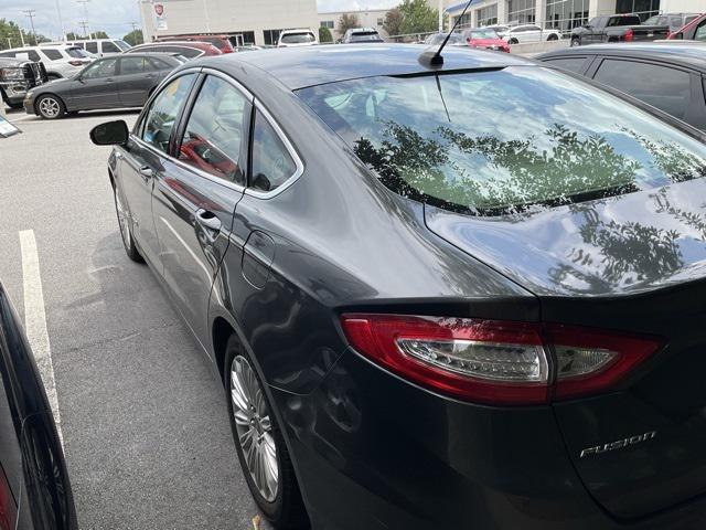 Photo of 2015 MAGNETIC METALLIC Ford Fusion Hybrid