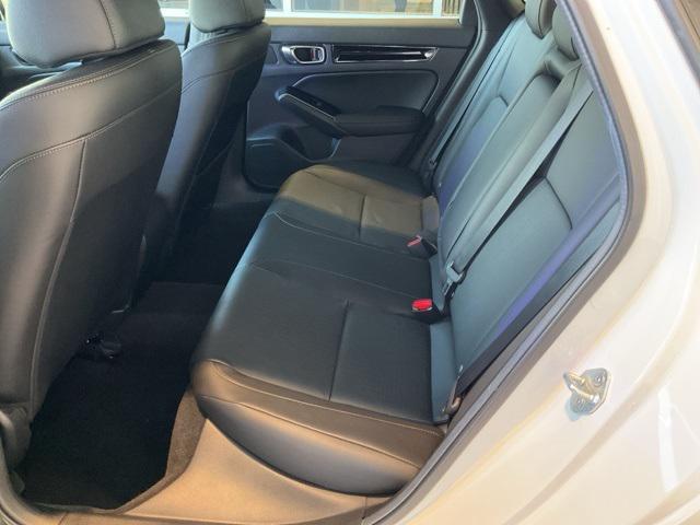 Photo of 2025 Platinum White Honda Civic Hybrid