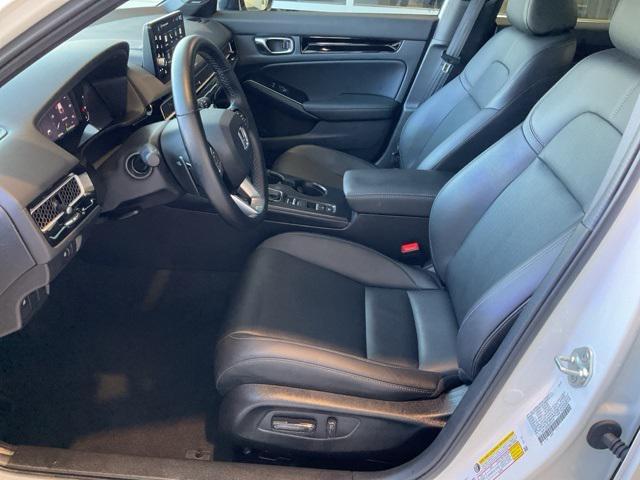Photo of 2025 Platinum White Honda Civic Hybrid