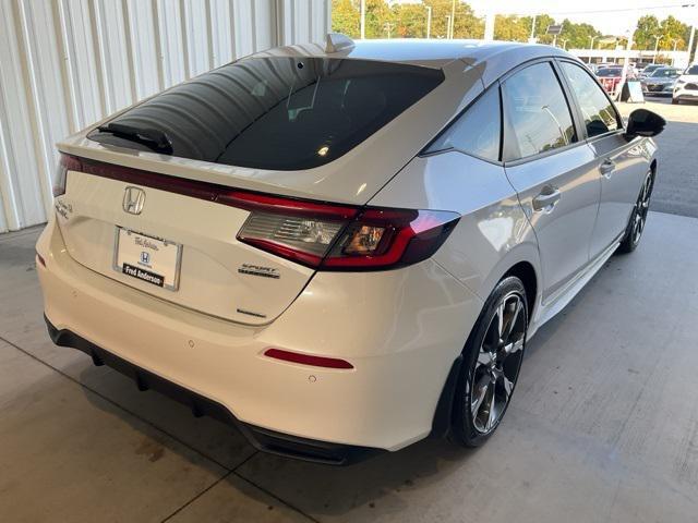 Photo of 2025 Platinum White Honda Civic Hybrid