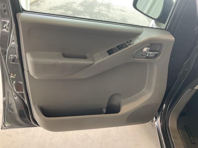 Photo of 2014 Night Armor Nissan Frontier
