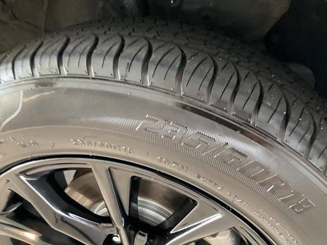 Photo of 2024 Crystal Black Pearl Honda CR-V Hybrid