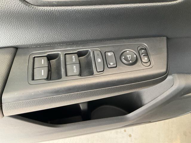 Photo of 2024 Crystal Black Pearl Honda CR-V Hybrid