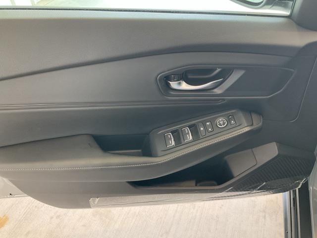 Photo of 2025 Urban Gray Pearl Honda Accord Hybrid