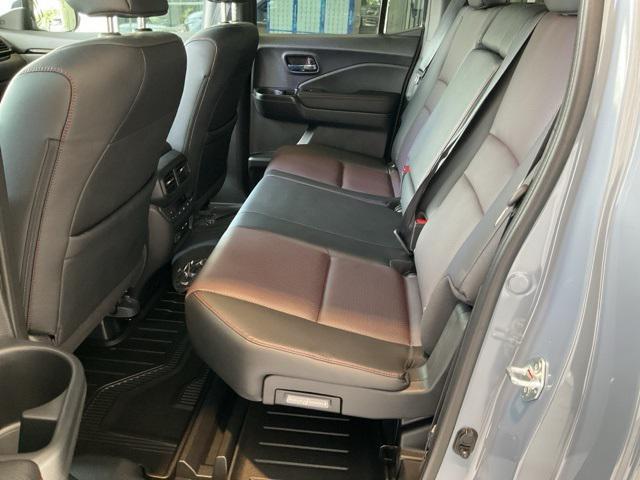 Photo of 2025 Gray Pearl Honda Ridgeline