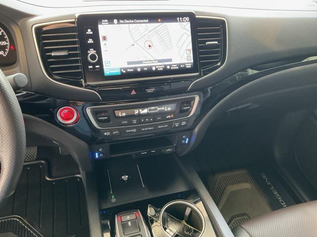 Photo of 2025 Gray Pearl Honda Ridgeline
