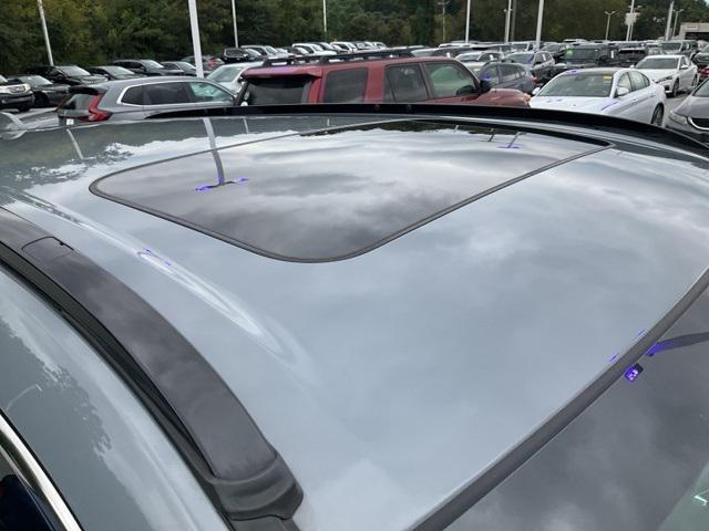 Photo of 2024 Urban Gray Pearl Honda CR-V Hybrid