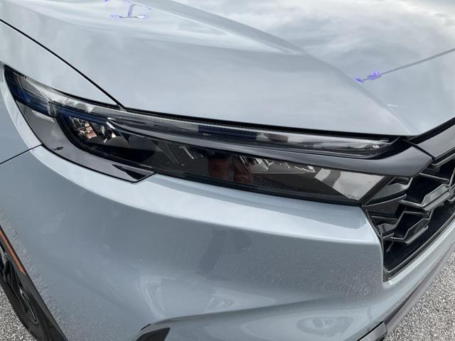 Photo of 2024 Urban Gray Pearl Honda CR-V Hybrid