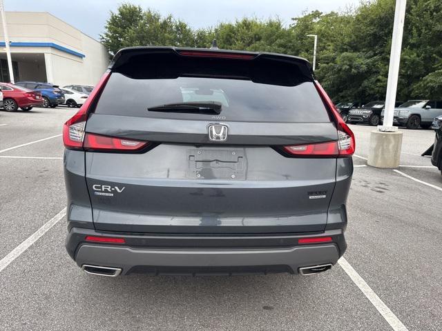 Photo of 2023 Gray Metallic Honda CR-V Hybrid