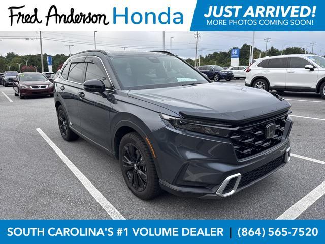 Photo of 2023 Gray Metallic Honda CR-V Hybrid