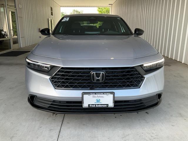 Photo of 2024 Silver Metallic Honda Accord Hybrid