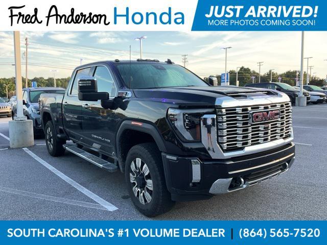 Photo of 2024 Onyx Black GMC Sierra 2500