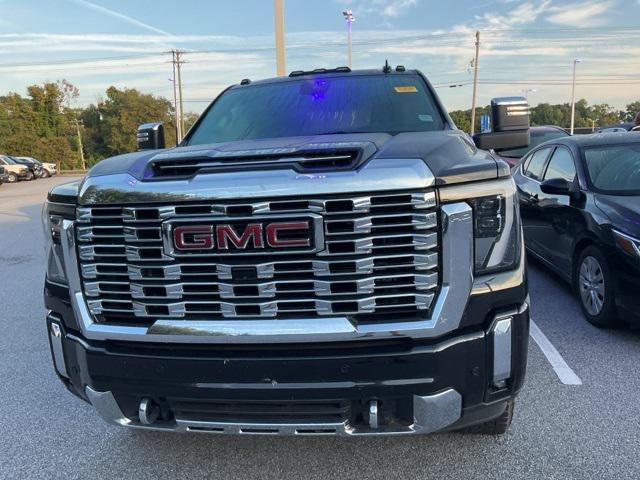 Photo of 2024 Onyx Black GMC Sierra 2500