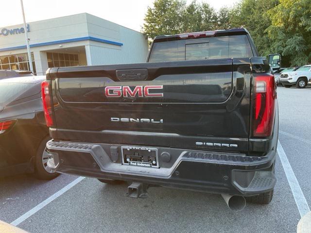 Photo of 2024 Onyx Black GMC Sierra 2500