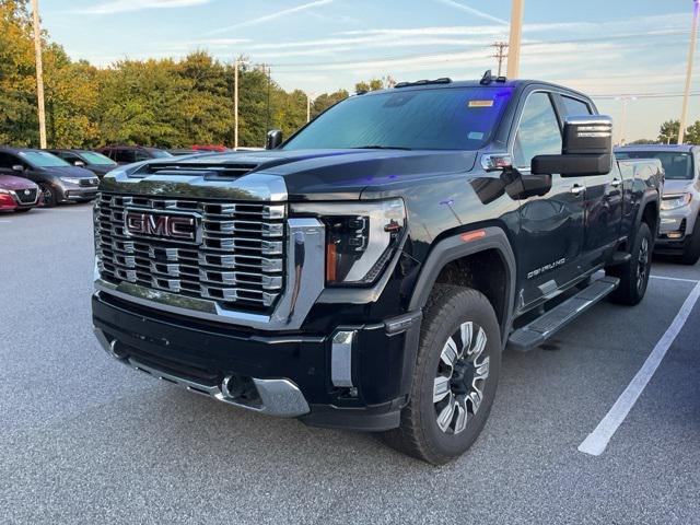 Photo of 2024 Onyx Black GMC Sierra 2500
